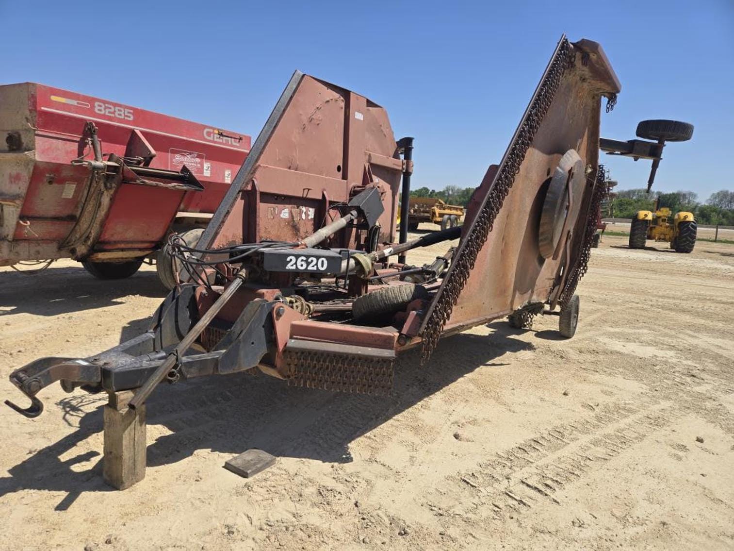 Bush Hog 2620 Equipment Image0