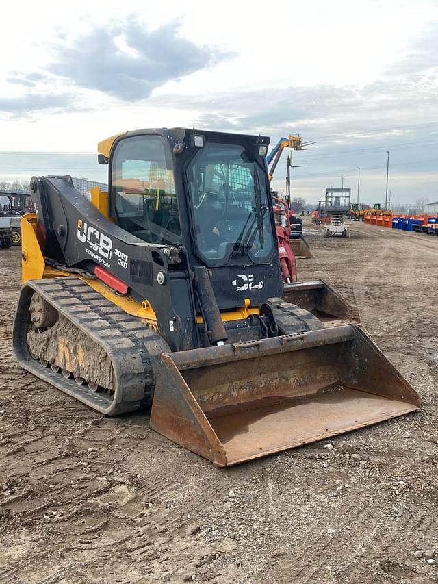 Image of JCB 300T equipment image 4