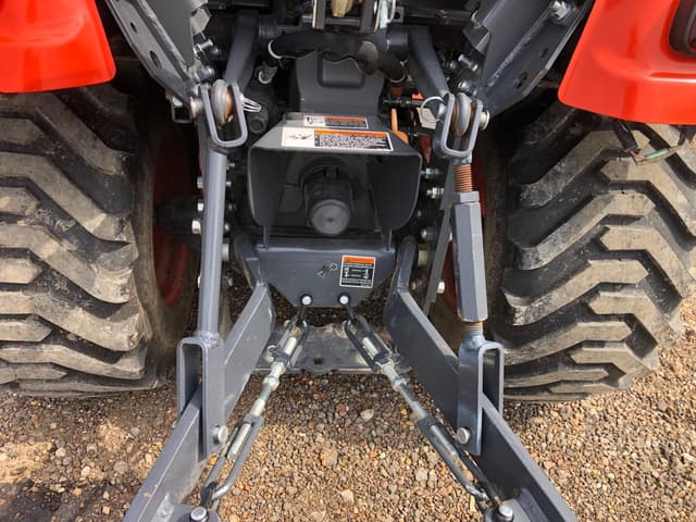 Image of Kubota BX2680 equipment image 3