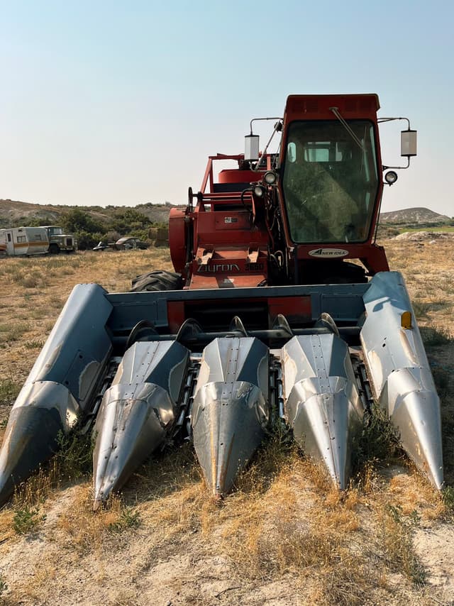 Image of Byron 3650 equipment image 3