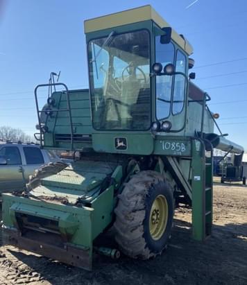 Main image John Deere 4400
