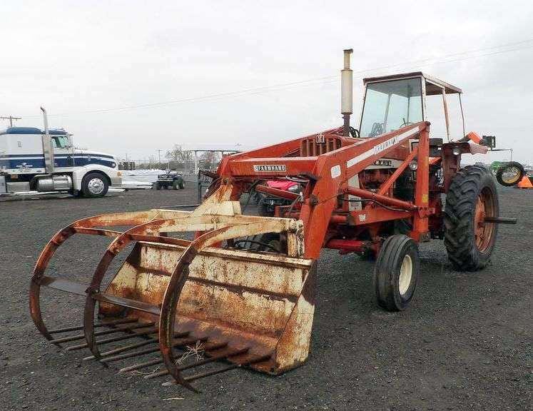 Main image International Harvester 806