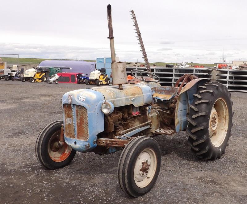 Main image Fordson Dexta