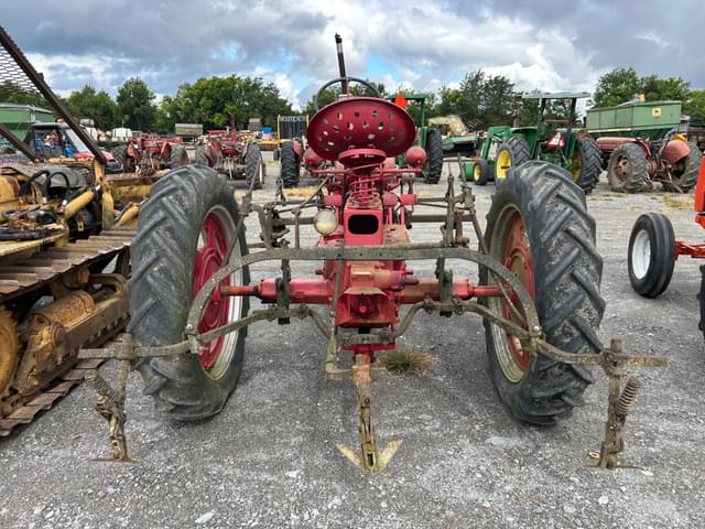 Image of Farmall C equipment image 4