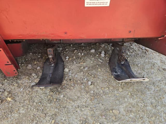 Image of Case IH 1063 equipment image 4