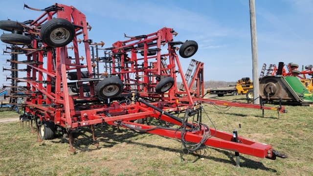 Image of Case IH 200 equipment image 2