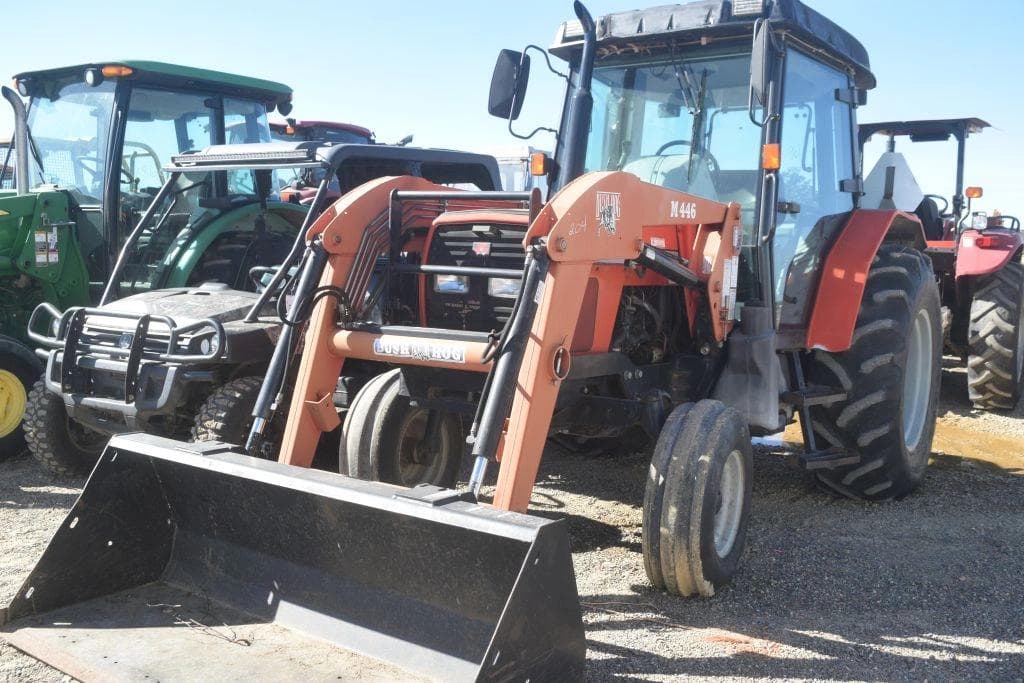 Image of Massey Ferguson 481 Primary image