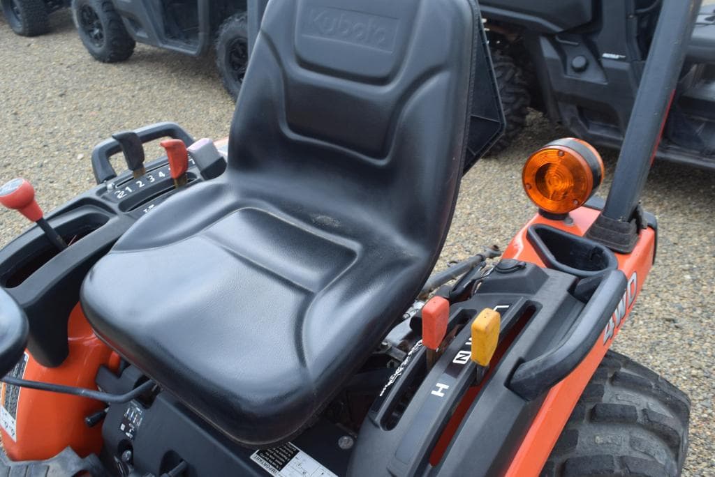 Kubota B2401 Tractors Less than 40 HP for Sale Tractor Zoom
