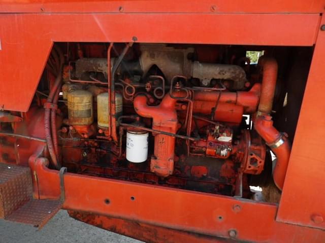 Image of Allis Chalmers D21 equipment image 4