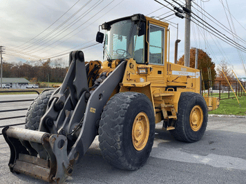 Main image Volvo L90C