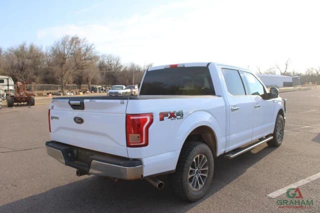 Image of Ford F-150 equipment image 2