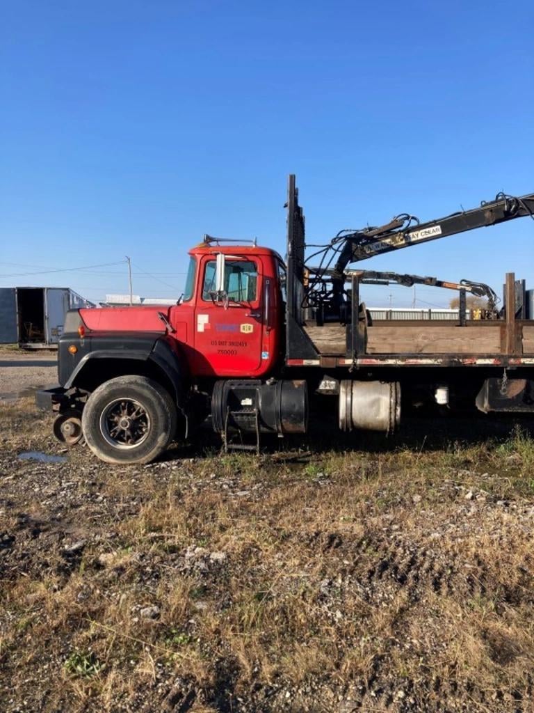 SOLD - 1998 Mack RB690S Lot No. 5358 Other Equipment with --- mi ...