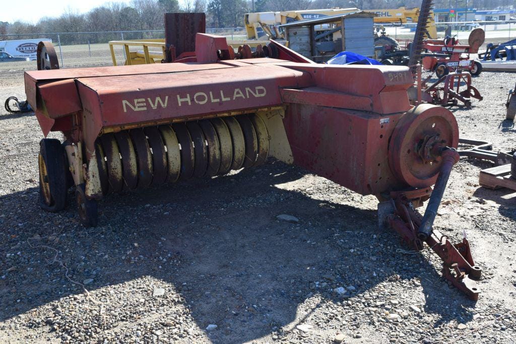 Main image New Holland 273