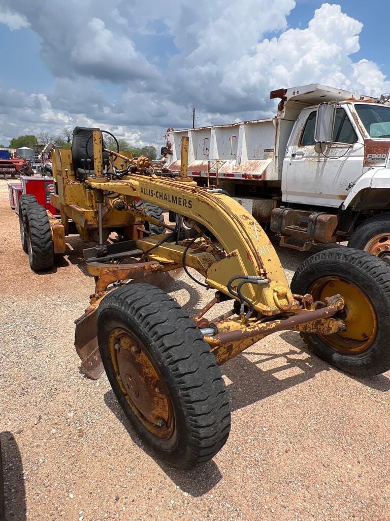 Main image Allis Chalmers DD 