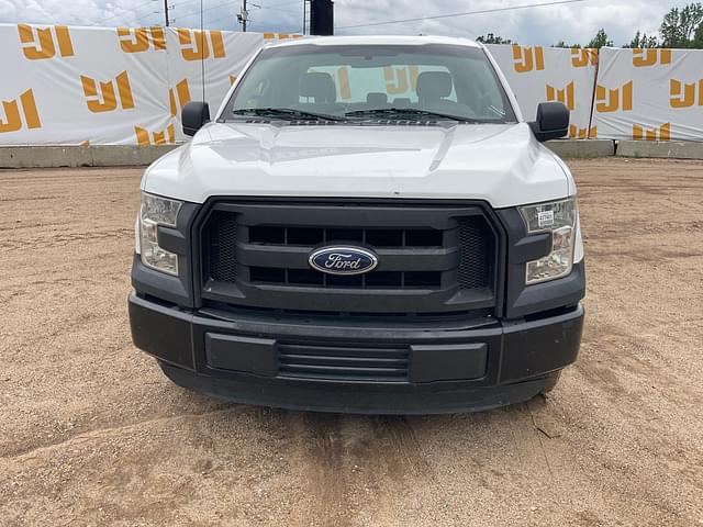 Image of Ford F-150 equipment image 1