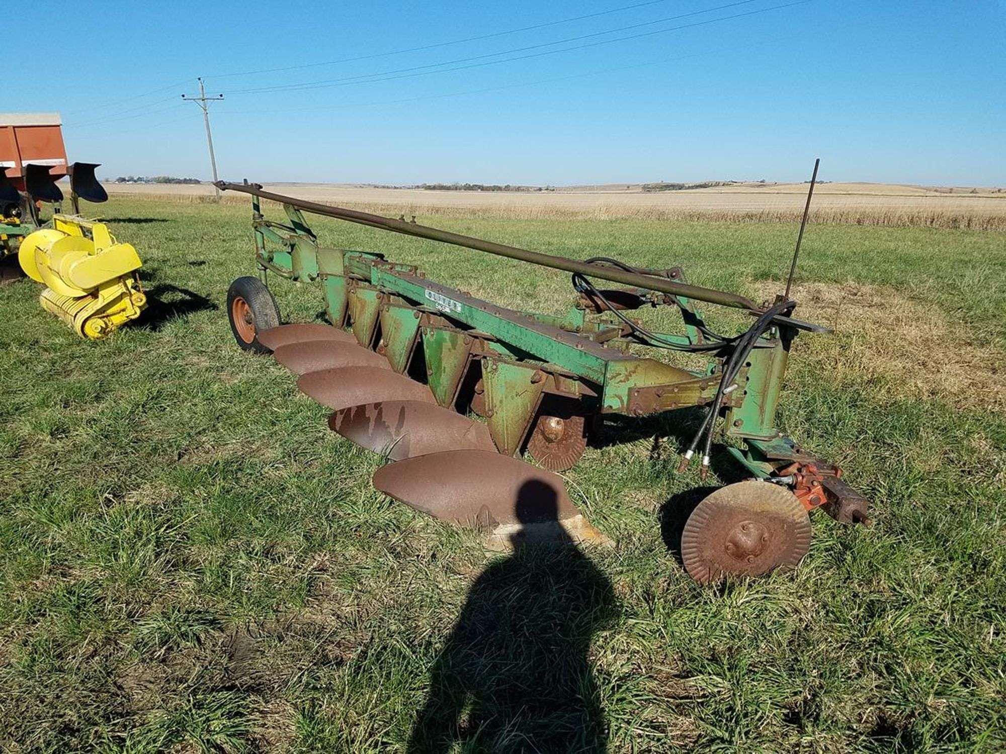 Main image Oliver 565