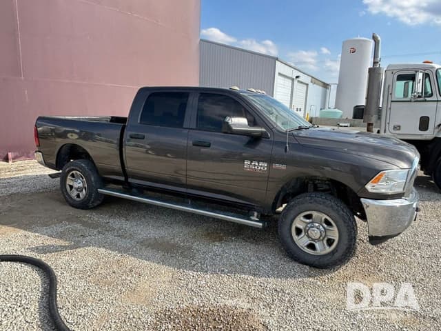 Image of Dodge Ram 2500 equipment image 4