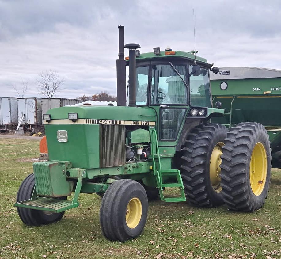 Image of John Deere 4640 Primary image