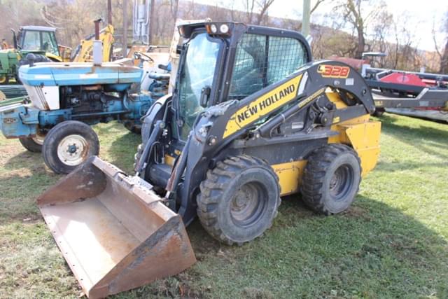 Image of New Holland L328 equipment image 2