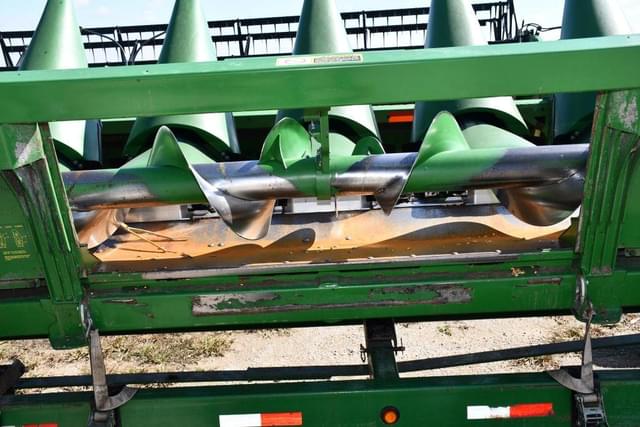 Image of John Deere 612C equipment image 3