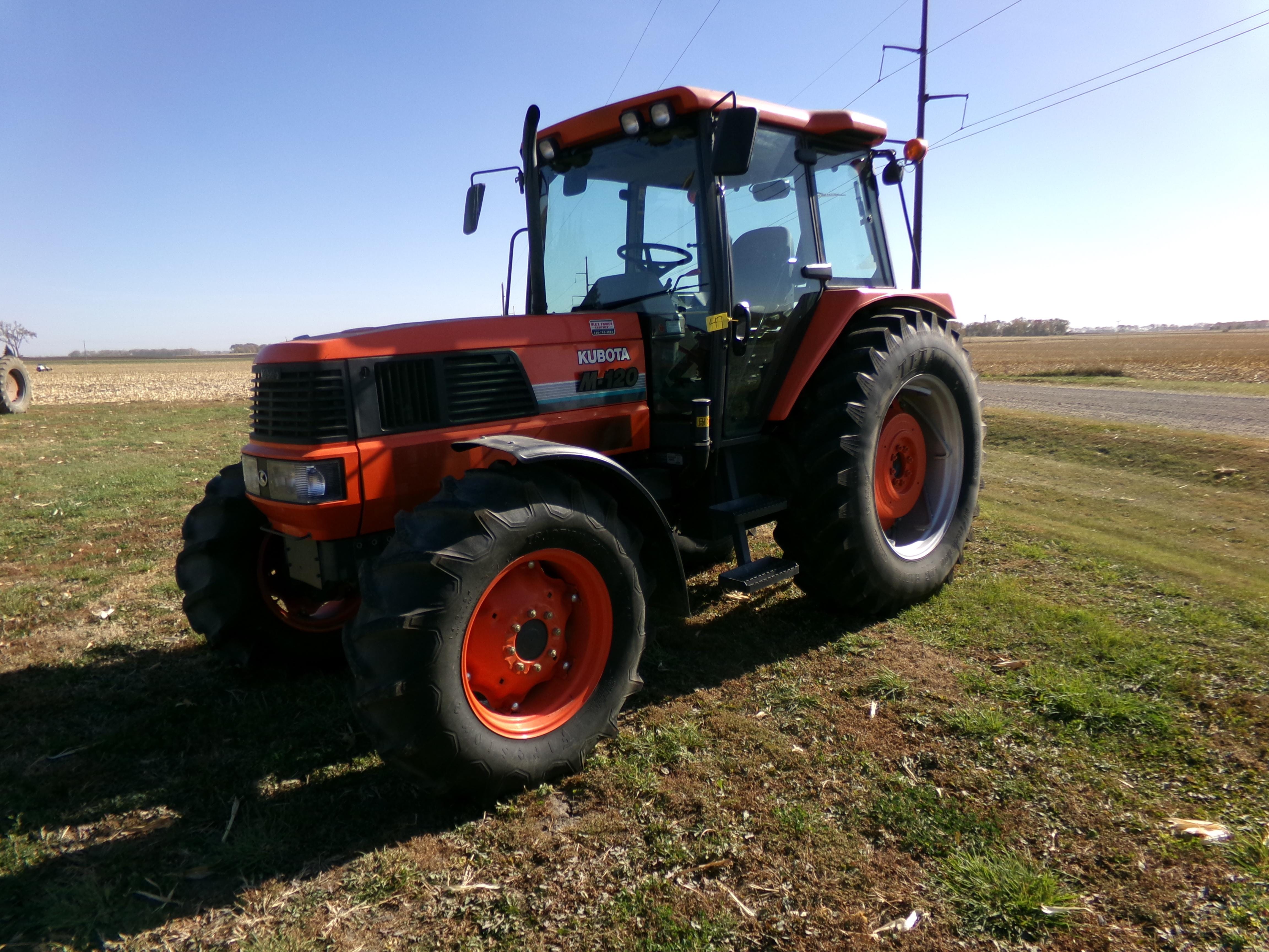 Main image Kubota M120