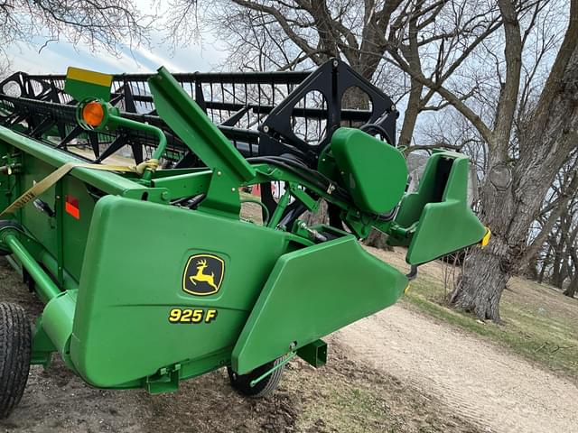 Image of John Deere 925F equipment image 3
