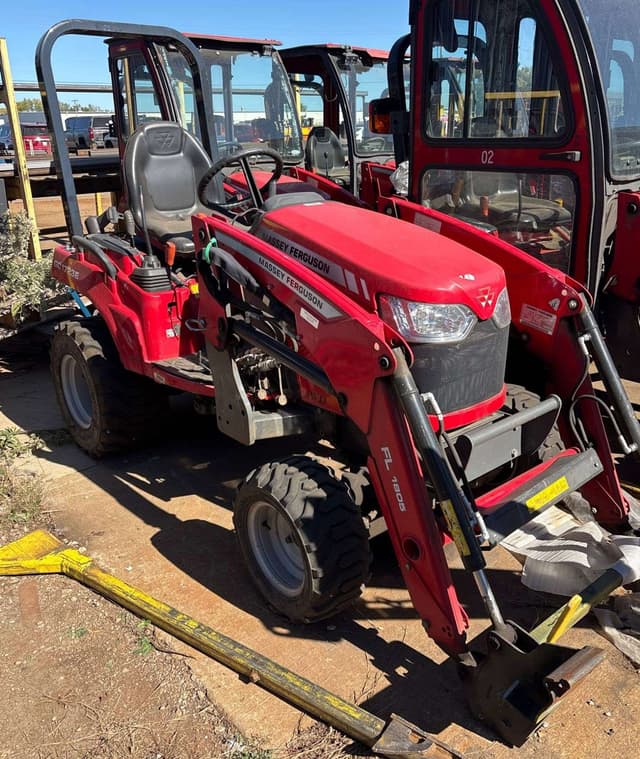 Image of Massey Ferguson GC1723E equipment image 1