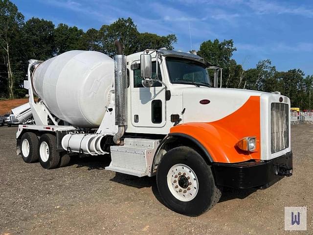 Image of Peterbilt 365 equipment image 2