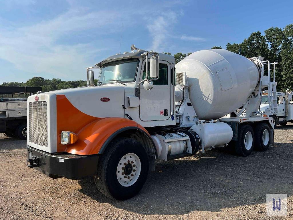 Image of Peterbilt 365 Primary image