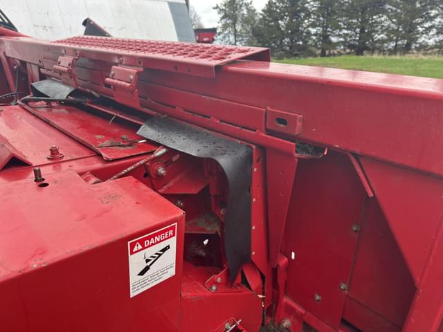 Image of Case IH 2206 equipment image 4