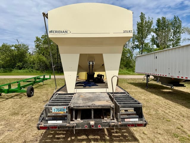 Image of Meridian Seed Express 375RT equipment image 4