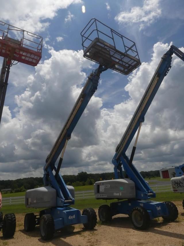 Image of Genie S-60 equipment image 2
