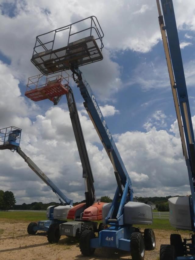 Image of Genie S-60 equipment image 1
