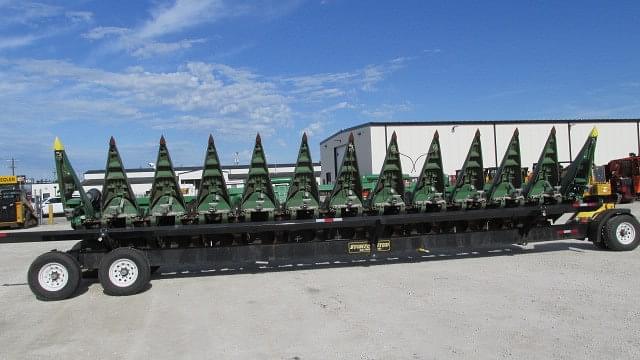 Image of John Deere C12F equipment image 2