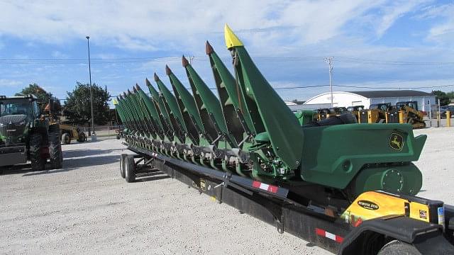 Image of John Deere C12F Primary image
