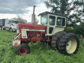 Main image International Harvester 966