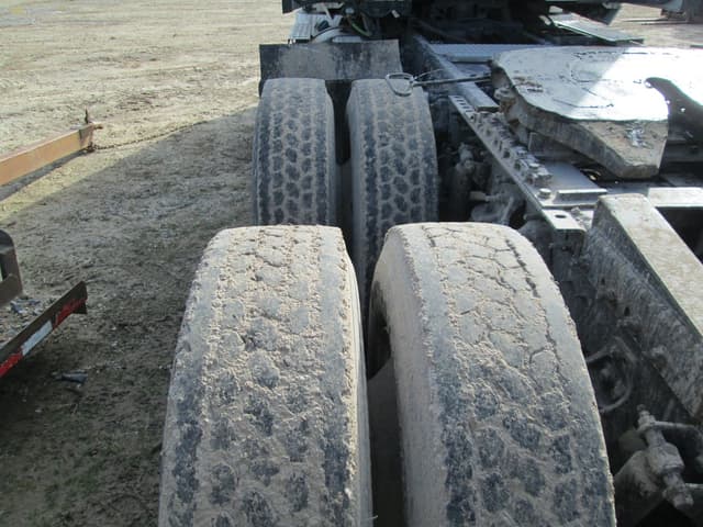 Image of International ProStar equipment image 4