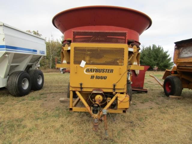 Image of Haybuster H1000 equipment image 2