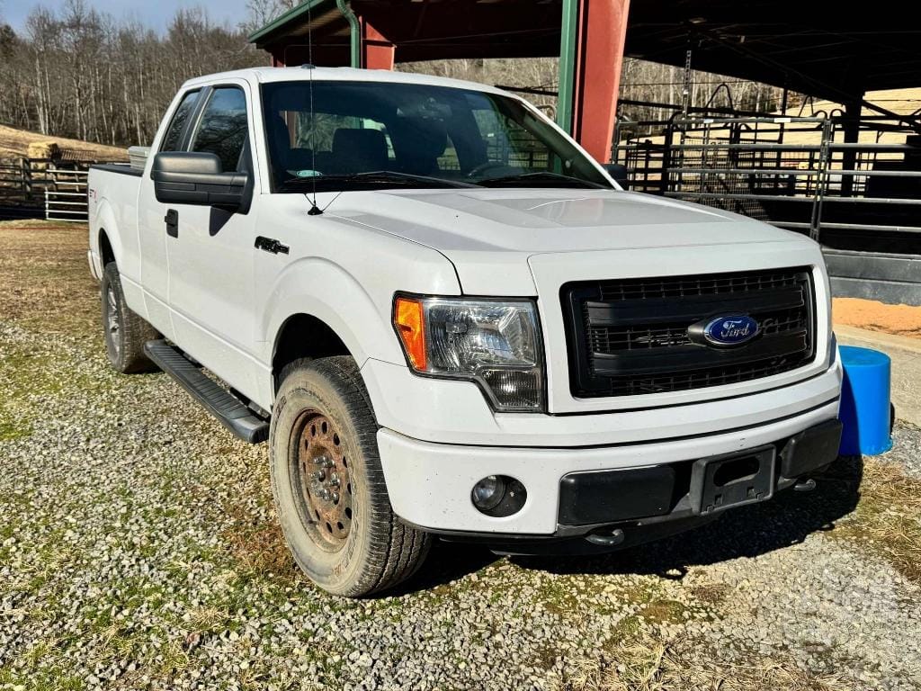 2013 Ford F-150 Equipment Image0