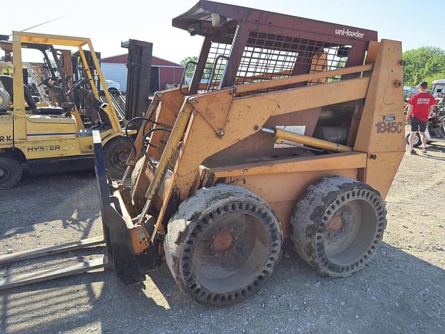 Image of Case 1845C equipment image 3