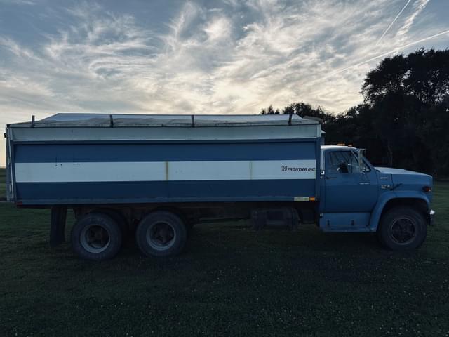 Image of GMC 6500 equipment image 3