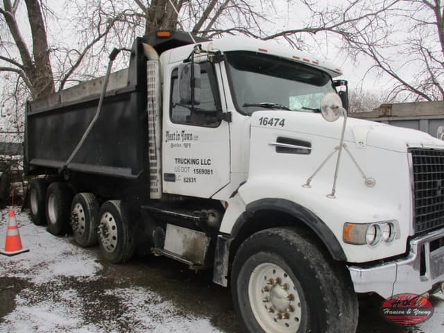 Image of Volvo VHD equipment image 3