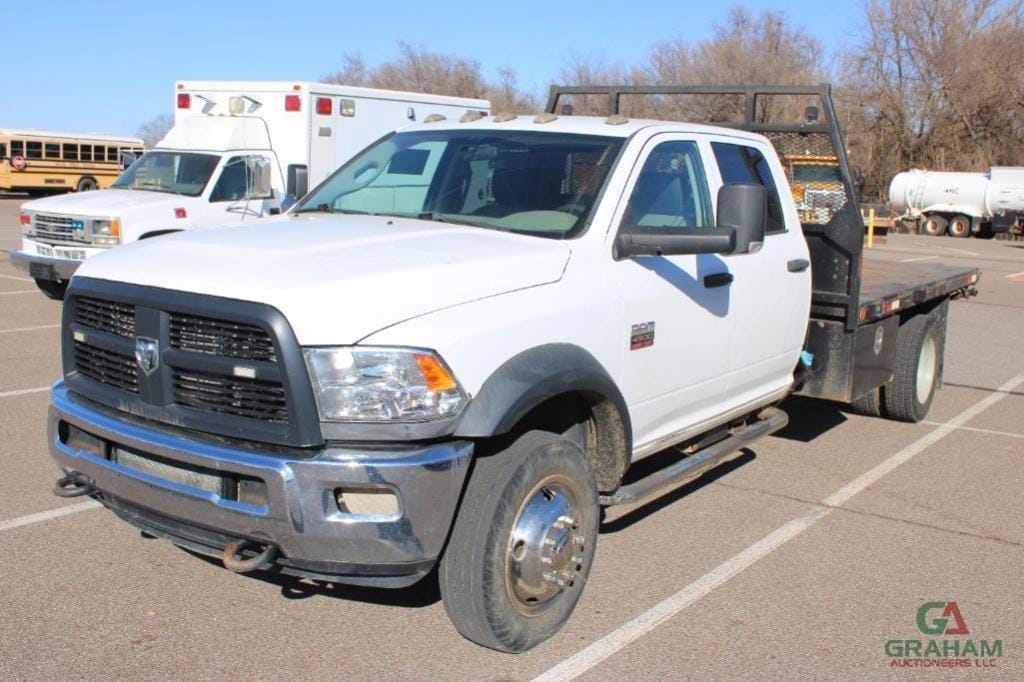 2012 Dodge Ram 4500 Equipment Image0