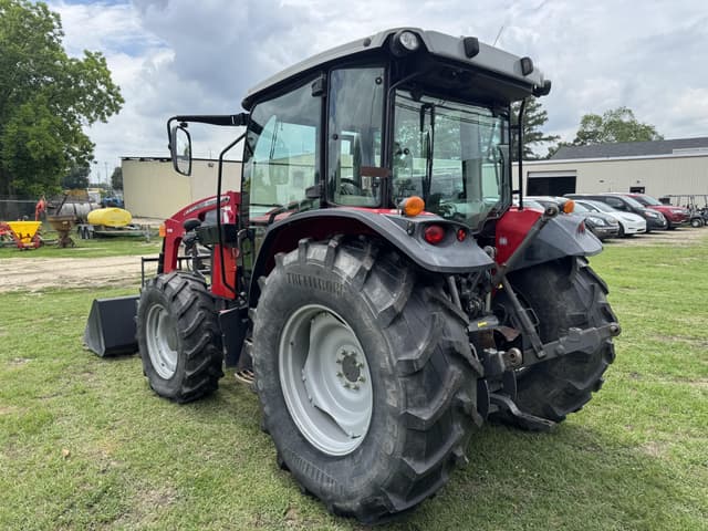 Image of Massey Ferguson 4710 equipment image 3