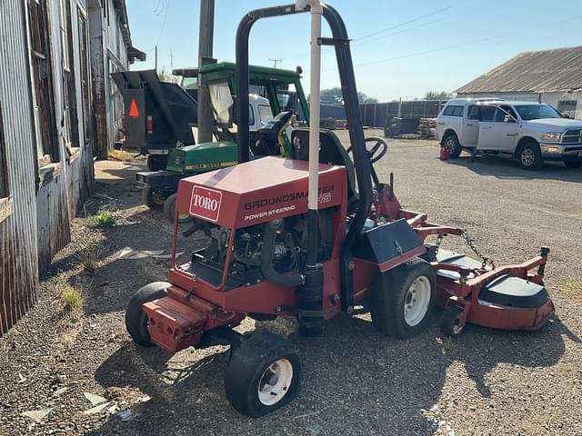 Image of Toro Groundsmaster 345 equipment image 4