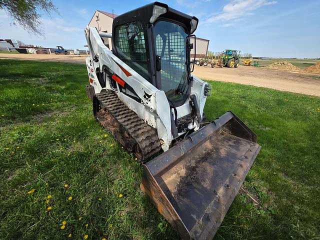 Image of Bobcat T595 equipment image 2