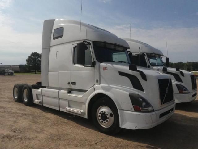 Image of Volvo VNL equipment image 1