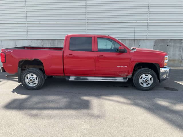 Image of Chevrolet 2500HD equipment image 1