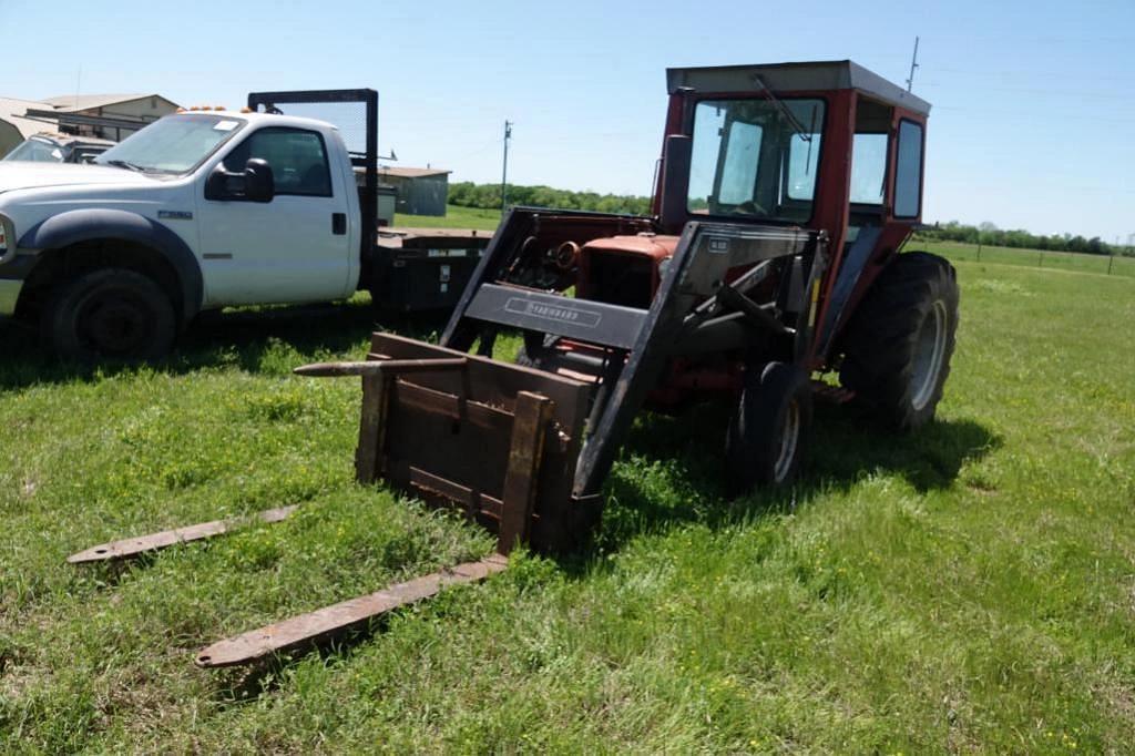 Image of International Harvester 574 Primary image