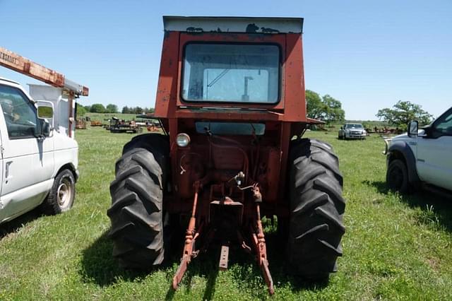 Image of International Harvester 574 equipment image 2